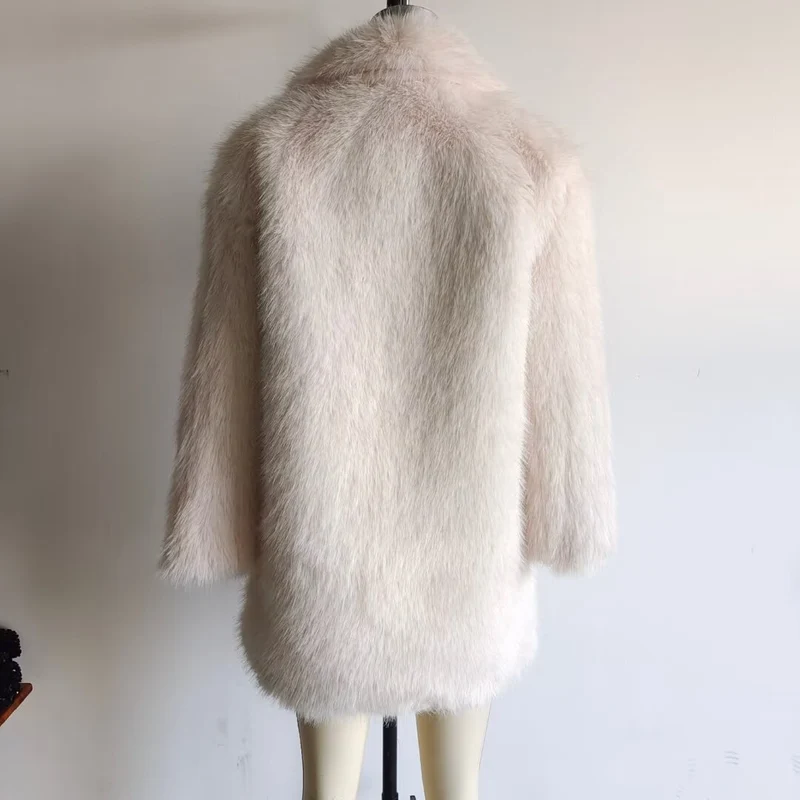 Damen Oversized Kunstfell-Mantel mit großzügigem Schalkragen und versteckten Taschen Nord Taschen
