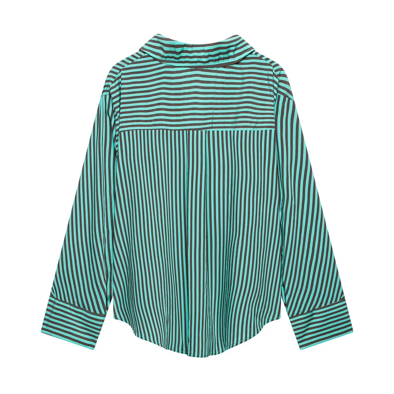Damen Oversized-Hemdbluse mit diagonalen Streifen, Brusttasche und Rundsaum Nord Taschen