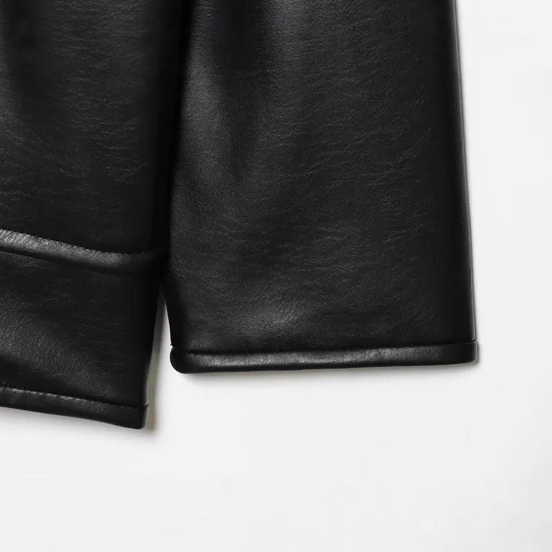 Damen Oversize Kunstlederjacke mit kinesi‑inspirierten Kordelverschlüssen Nord Taschen