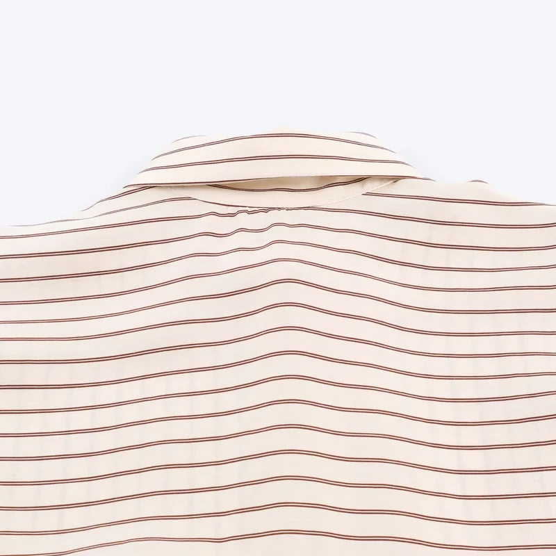 Damen Oversize-Hemdbluse mit Streifenmuster, verlängerten Manschetten und verdeckter Knopfleiste Nord Taschen