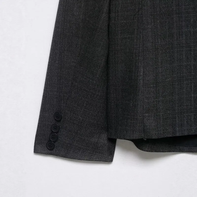Damen Moderner schlanker Blazer mit asymmetrischer Knopfleiste und Stehkragen Nord Taschen