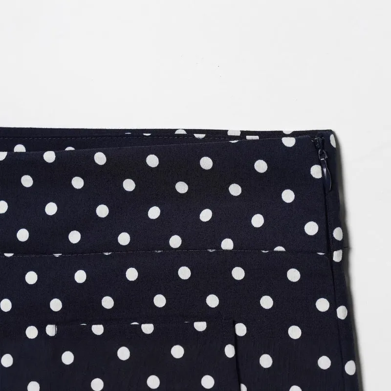 Damen Leichte Cropped-Übergangsjacke mit Stehkragen, Pünktchenprint und Tunnelzug Nord Taschen