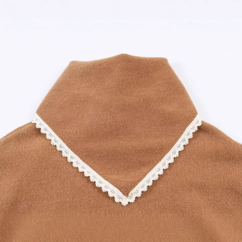 Damen Kuscheliger Oversize-Pullover mit Spitzeneinfassung Nord Taschen