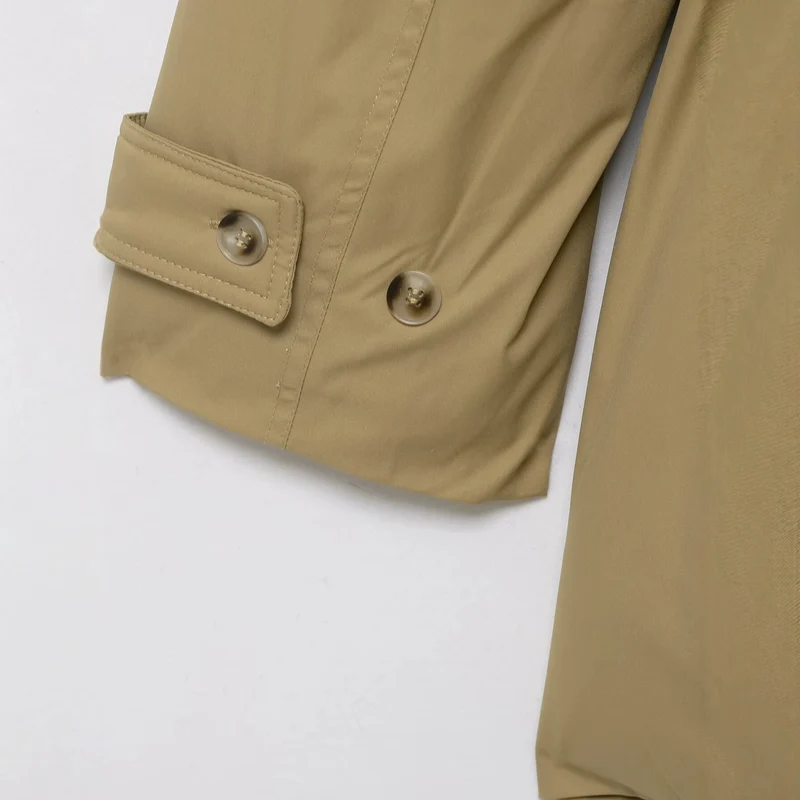 Damen Kurztrench mit Taillengürtel und Schulterklappen Nord Taschen