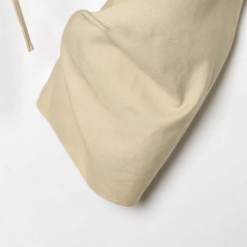 Damen Kurzjacke mit geraffter Vorderseite, Tunnelzug und großem Rundkragen Nord Taschen