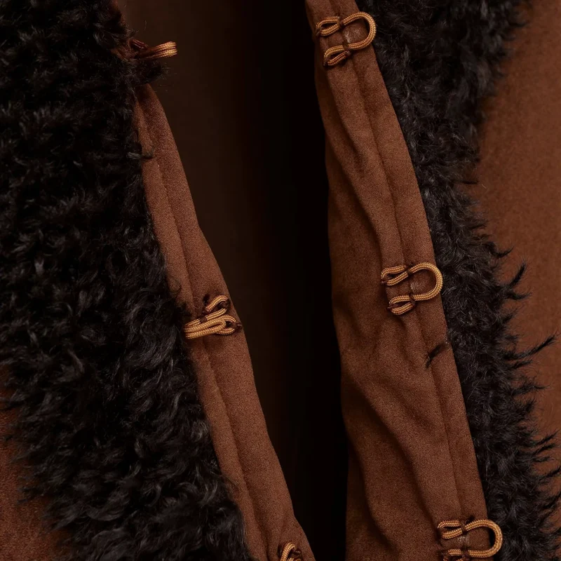 Damen Kurzjacke in Lammfelloptik mit voluminösem Schalkragen Nord Taschen