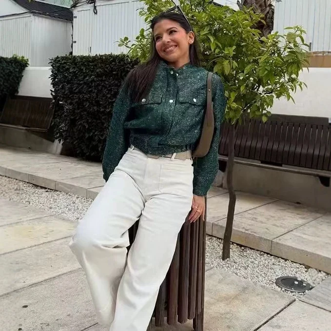 Damen Kurzjacke im Oversize-Boxy-Schnitt mit strukturierter Metallic-Optik Nord Taschen
