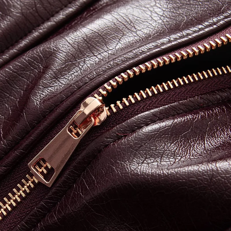 Damen Kurzjacke im Corsagenstil aus Lederoptik mit betonten Schultern Nord Taschen