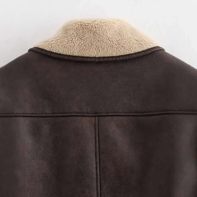Damen Kurzjacke im Aviator‑Look aus Lederoptik mit Teddyfutter und aufgesetzten Taschen Nord Taschen