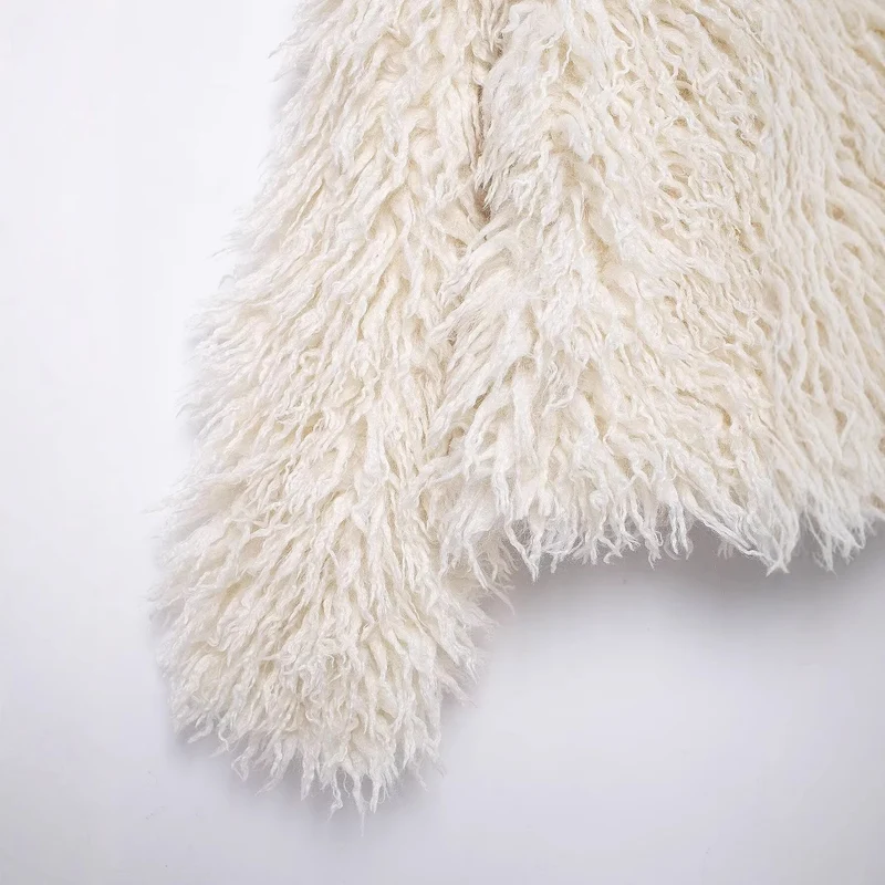 Damen Kurzjacke aus Kunstfell mit langfloriger Shag-Struktur Nord Taschen