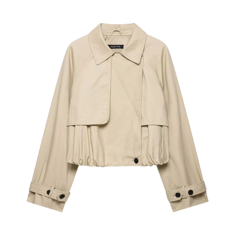 Damen Kurzgeschnittene Trenchjacke im Boxy‑Schnitt mit Raffung und verstellbaren Manschetten Nord Taschen