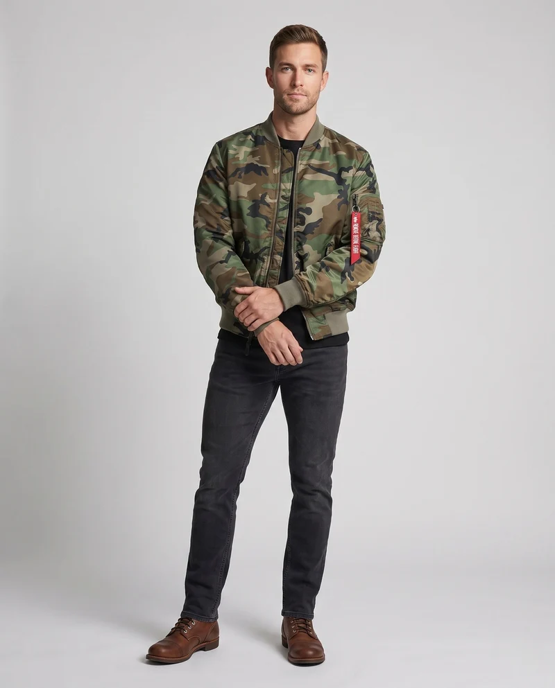 Herren Camouflage-Bomberjacke im Pilotenstil mit Armtasche und gerippten Bündchen Nord Taschen