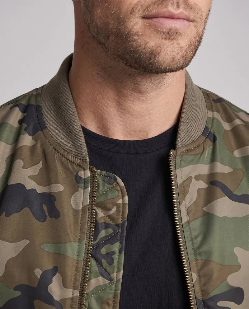 Herren Camouflage Flug-Bomberjacke mit Utility-Armtasche und gerippten Bündchen Nord Taschen