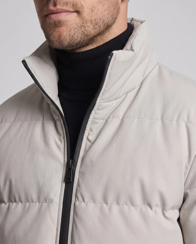 Männlicher kurzer Parka-Stil Pufferjacke mit winddichtem Außenmaterial und gerippten Bündchen Nord Taschen