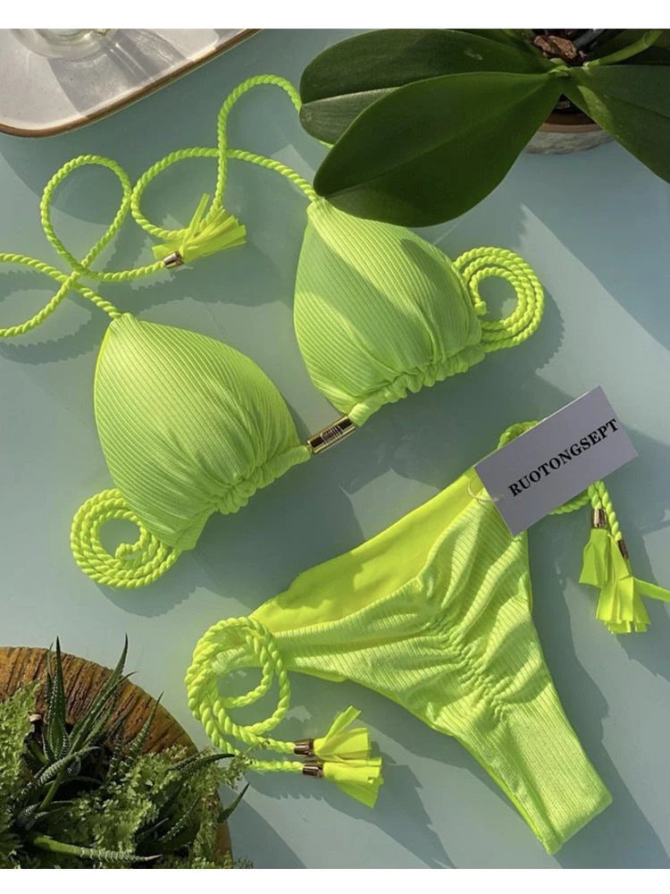 Damen Triangel-Bikini mit modischem Leopardenmuster und dekorativen Quasten