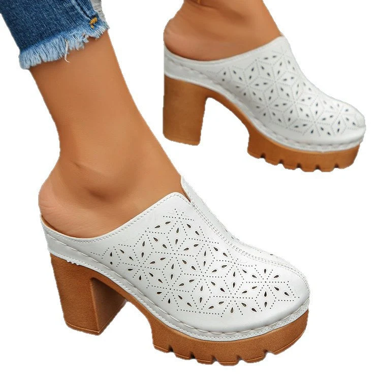 Damen Offene Clogs mit floralem Cut-Out Design und klobigem Absatz