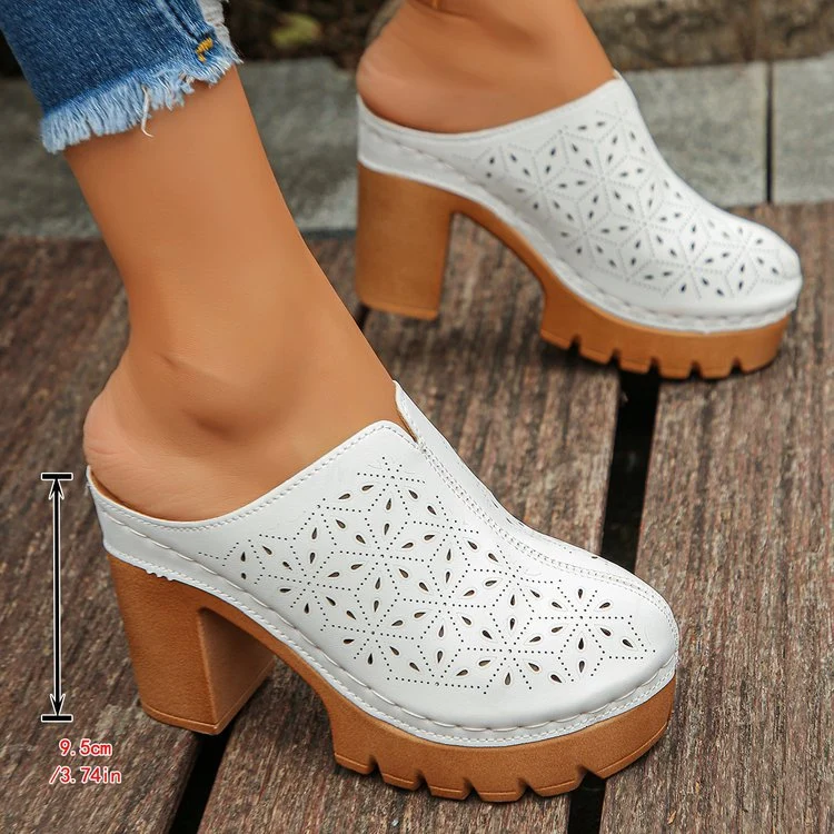 Damen Offene Clogs mit floralem Cut-Out Design und klobigem Absatz