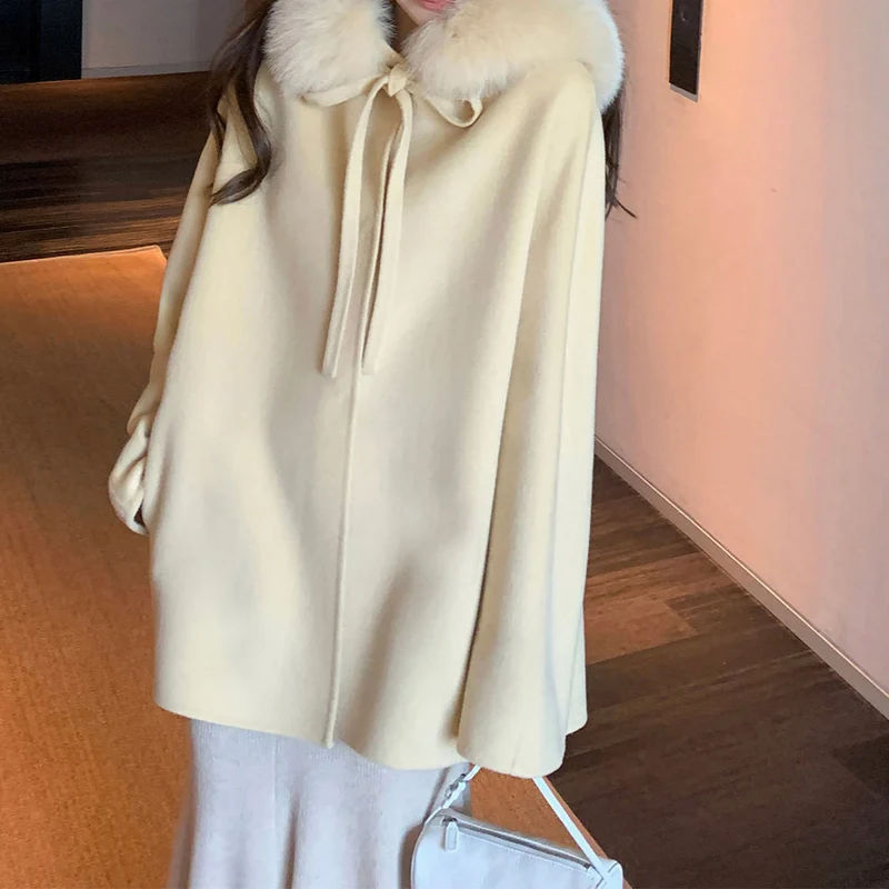 Damen Elegante und warme Übergangsjacke mit fellbesetztem Kragen Nord Taschen
