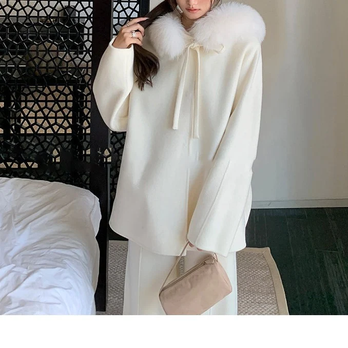Damen Elegante und warme Übergangsjacke mit fellbesetztem Kragen Nord Taschen