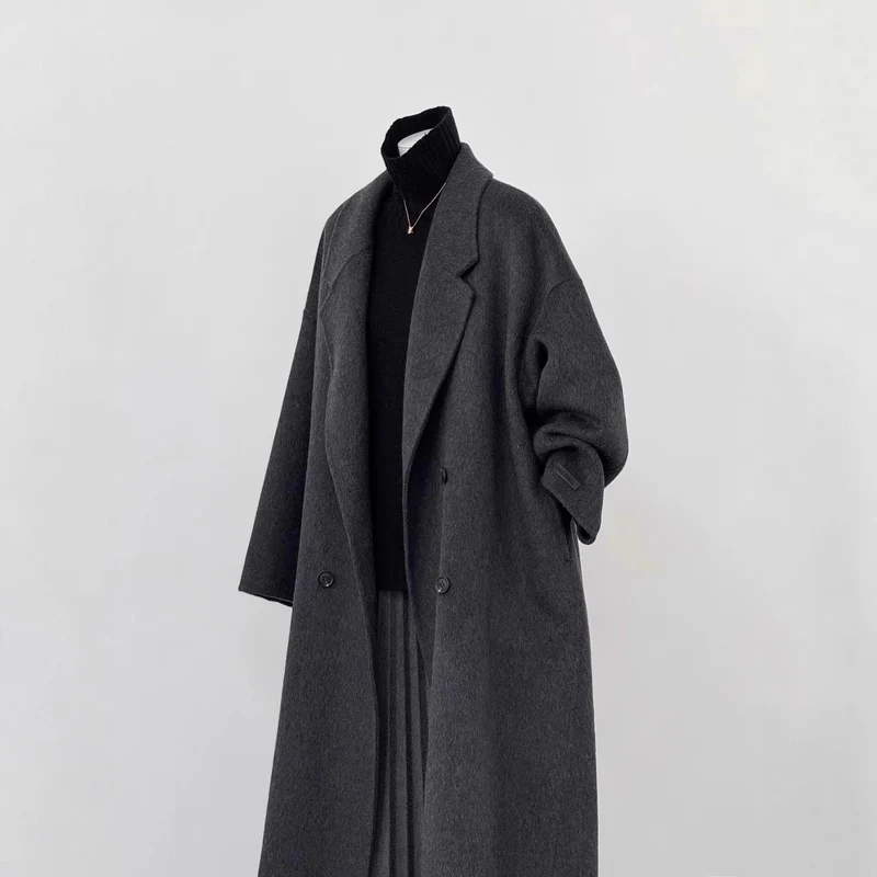 Damen Oversize Wollmantel mit weitem Revers und entspannter Silhouette Nord Taschen