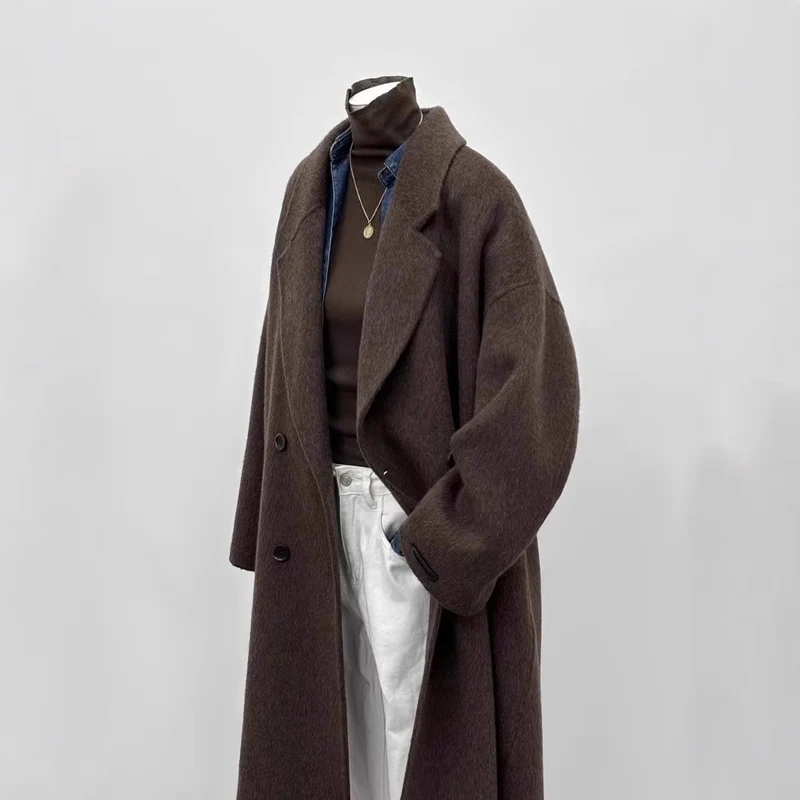 Damen Oversize Wollmantel mit weitem Revers und entspannter Silhouette Nord Taschen