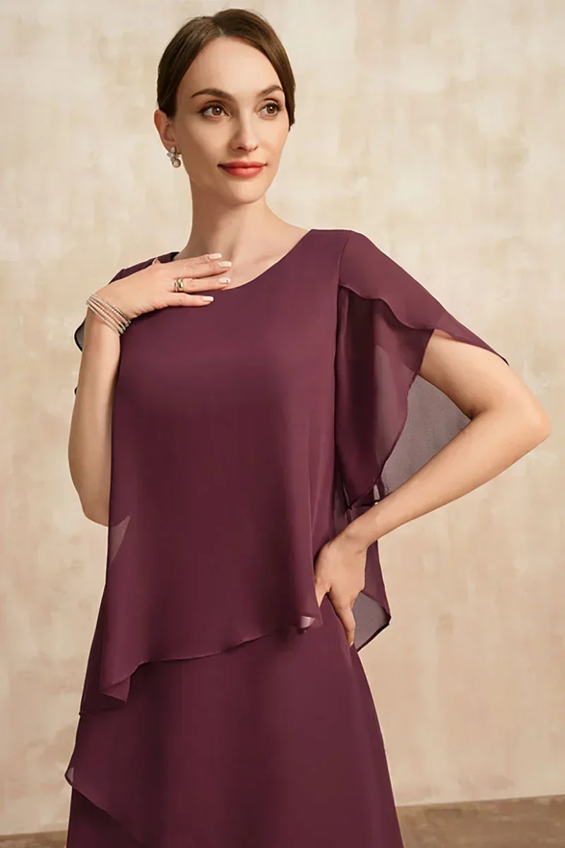 Plus Size Gestuftes Midi Kleid