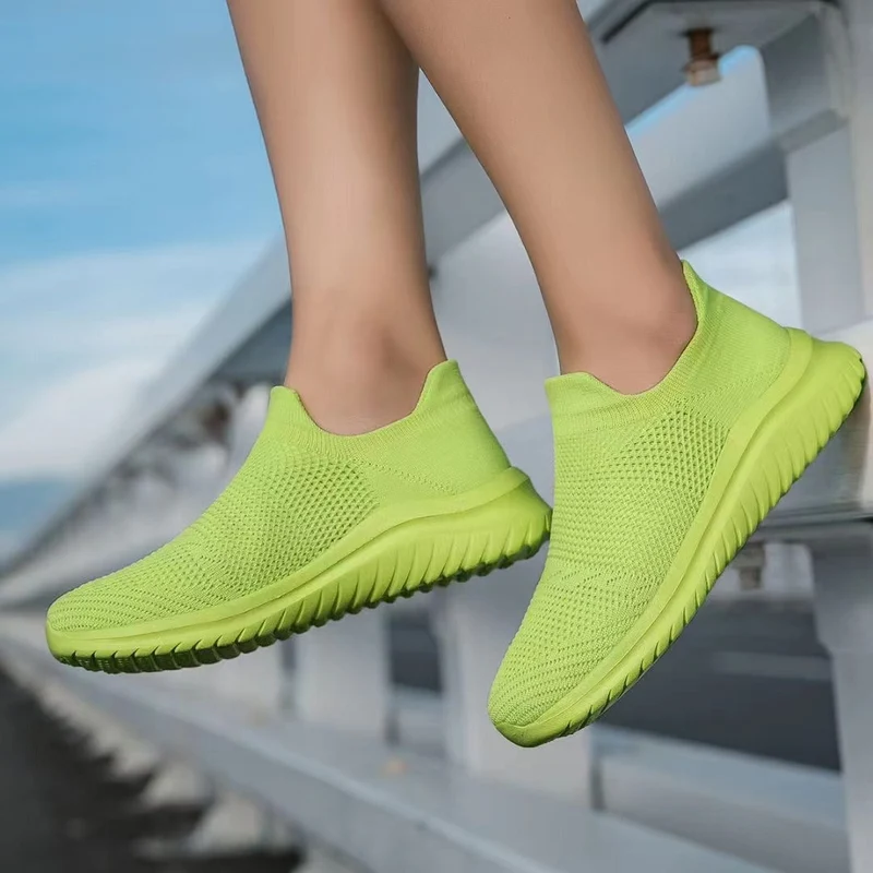 Damen Atmungsaktive Slip-On Sneakers mit stoßdämpfender Sohle