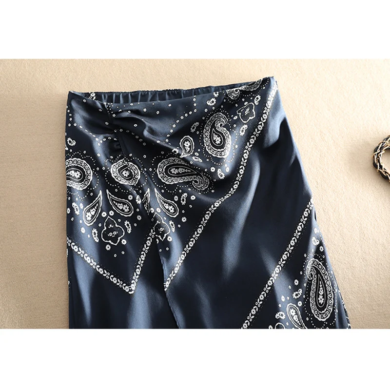 Damen Eleganter langer Rock mit Paisleymuster Nord Taschen