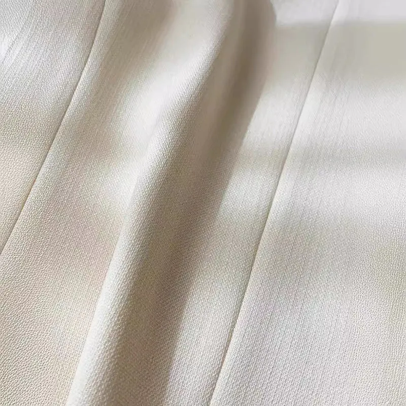 Damen Eleganter Kurzblazer mit Goldknöpfen Nord Taschen