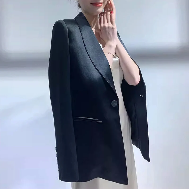 Damen Eleganter Blazer mit schickem Schnitt Nord Taschen