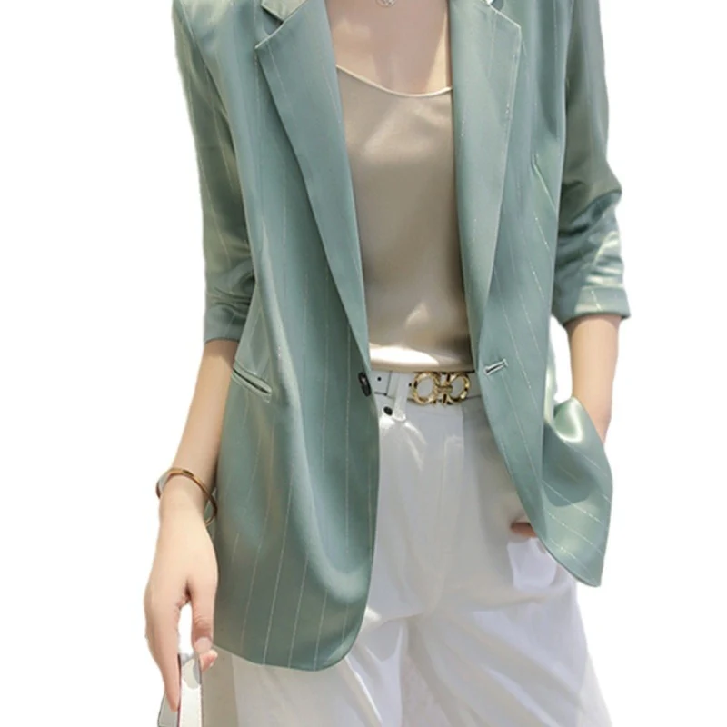 Damen Eleganter Blazer mit feinen Streifen Nord Taschen