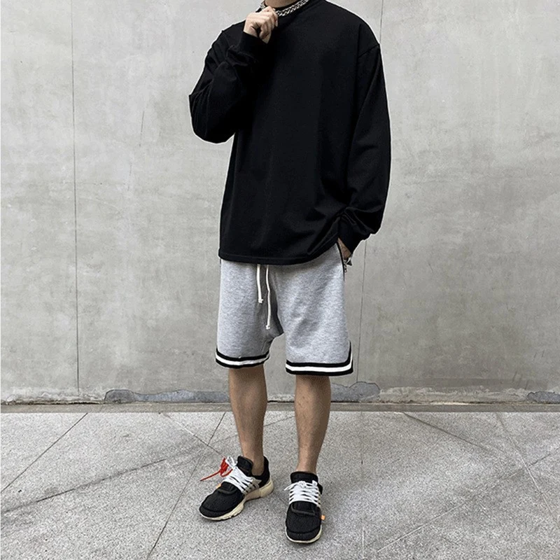 Herren locker sitzende French-Terry Sweatshorts mit Kordelzug und Kontraststreifen Nord Taschen