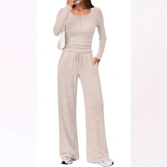 Damen Zweiteiliges Lounge-Set mit Henley-Top und weitem Jogginghose Schnitt Nord Taschen