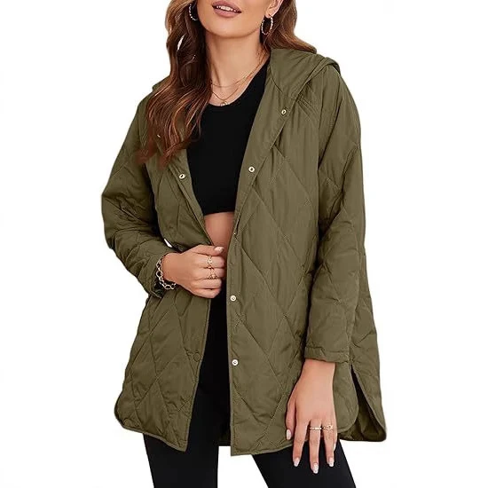 Damen gesteppte Kapuzenjacke mit Oversize-Schnitt, Druckknopfverschluss und Seitenschlitzen Nord Taschen