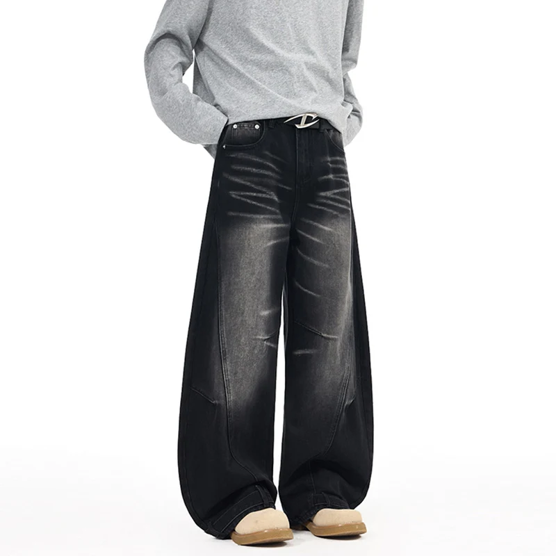 Herren Weitfallende Denim-Palazzo‑Hose mit skulpturalen Nahtpaneelen und bodenlangem Saum Nord Taschen