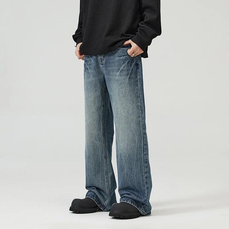 Herren weite Jeans im Relaxed‑Schnitt mit tiefer Bundhöhe und Used‑Optik Nord Taschen