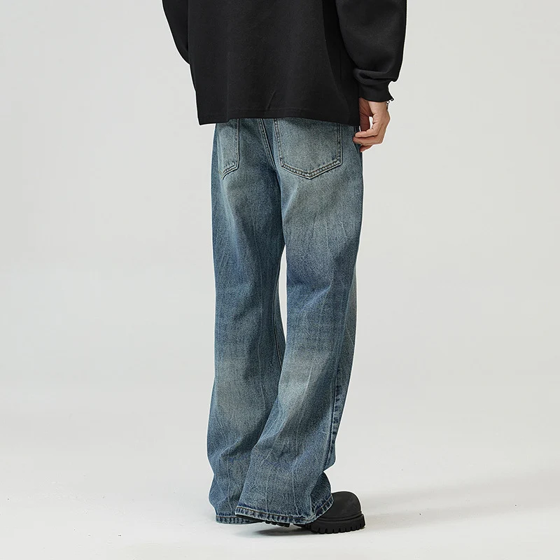 Herren weite Jeans im Relaxed‑Schnitt mit tiefer Bundhöhe und Used‑Optik Nord Taschen