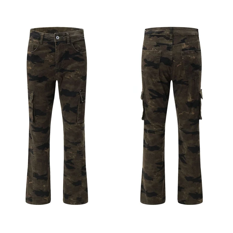 Herren Utility-Cargohose im geraden weiten Schnitt mit verstärkten Knieabnähern und aufgesetzten Klappentaschen Nord Taschen