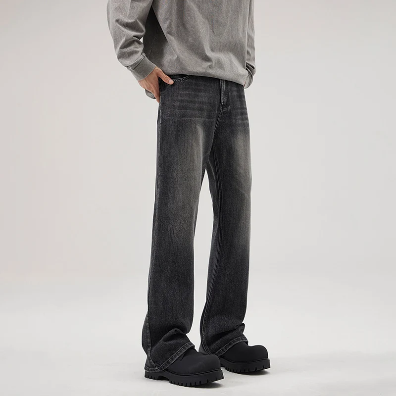 Herren Relaxed-Straight Denim-Jeans mit extra langem Saum und Vintage-Finish Nord Taschen