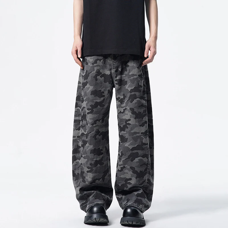 Herren Relaxed-Fit Camouflage-Denimhose mit extra weitem Bein Nord Taschen