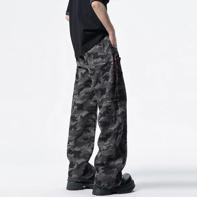 Herren Relaxed-Fit Camouflage-Denimhose mit extra weitem Bein Nord Taschen