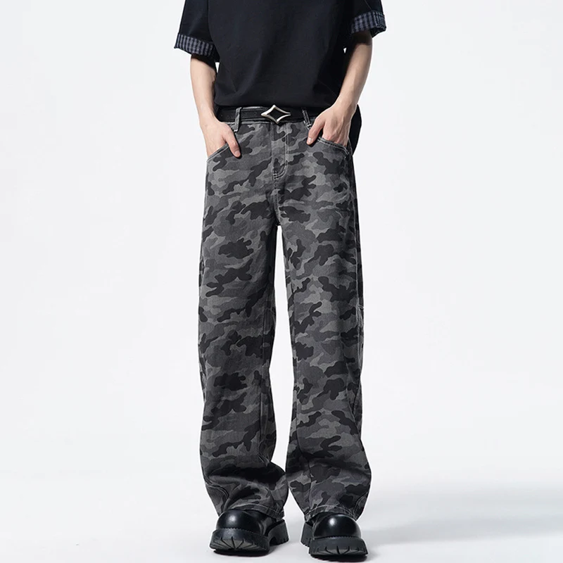 Herren Relaxed-Fit Camouflage-Denimhose mit extra weitem Bein Nord Taschen