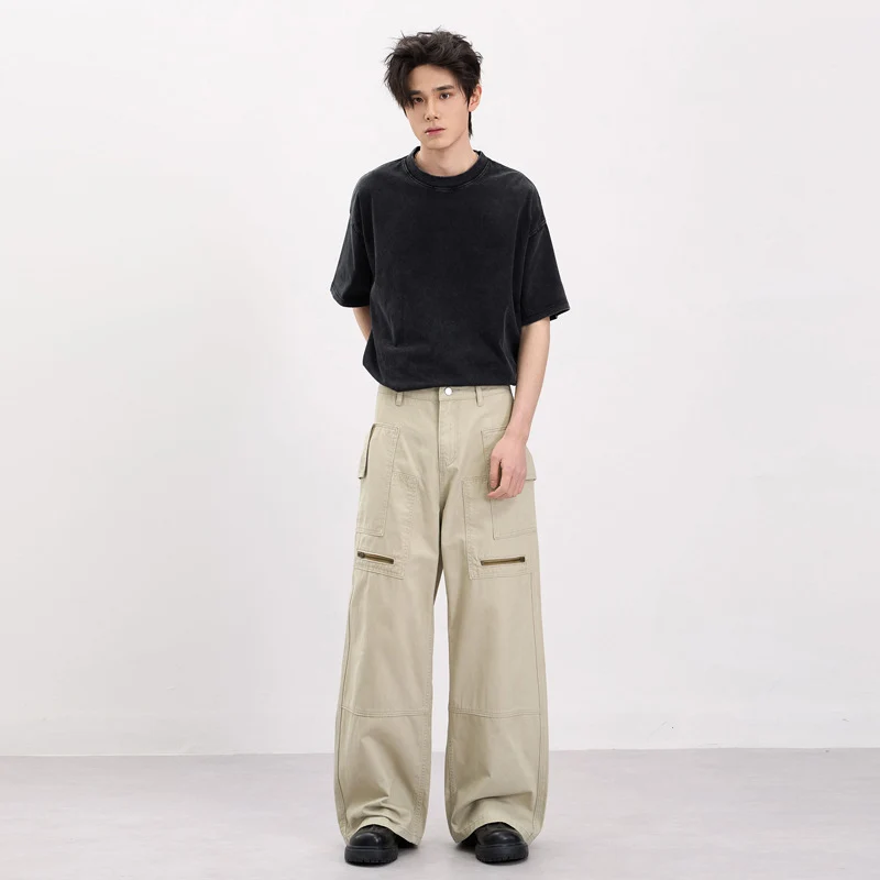 Herren Baggy-Cargohose im Workwear-Stil mit großen aufgesetzten Taschen und Zipper-Details Nord Taschen