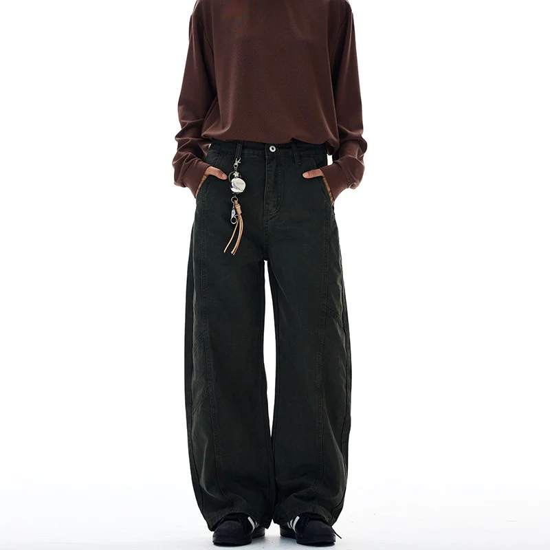 Damen weite Cargo-Hose mit hoher Taille und markanten Nahtdetails Nord Taschen