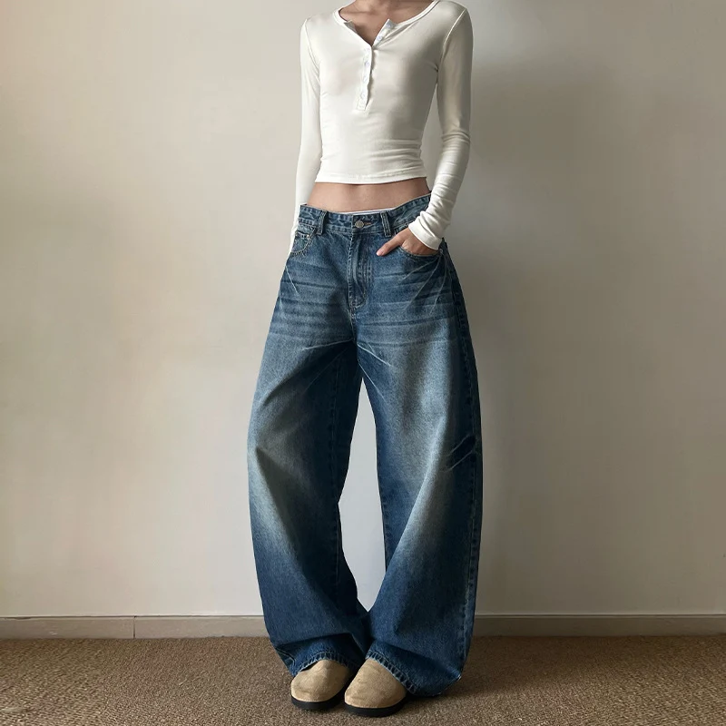 Damen Ultraweite Vintage-Denim Marlene-Jeans mit soften Used-Falten und bodenlangem Saum Nord Taschen