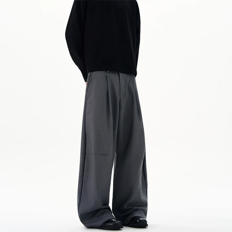 Herren Fließende Weite Bundfaltenhose im Marlene‑Stil mit seitlichen Beinpanelen Nord Taschen