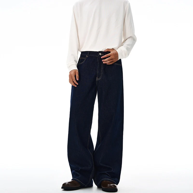 Herren Extraweite Bodenlange Palazzo-Denimhose mit hohem Bund und markanter Saumfaltung Nord Taschen