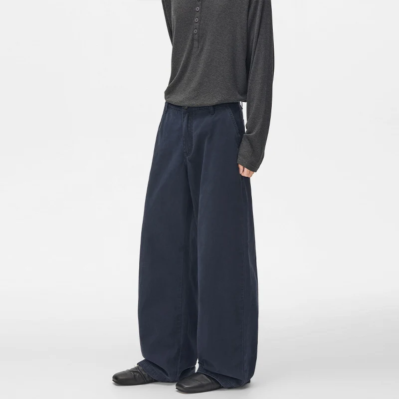 Herren Extraweite Baumwoll‑Twill Baggyhose mit tiefem Schritt und Karabineranhänger Nord Taschen