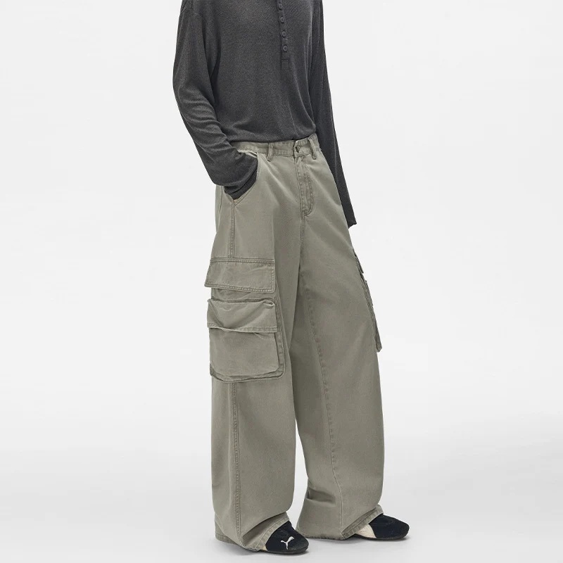 Herren Cargo-Hose mit weitem Schnitt und großen Seitentaschen Nord Taschen