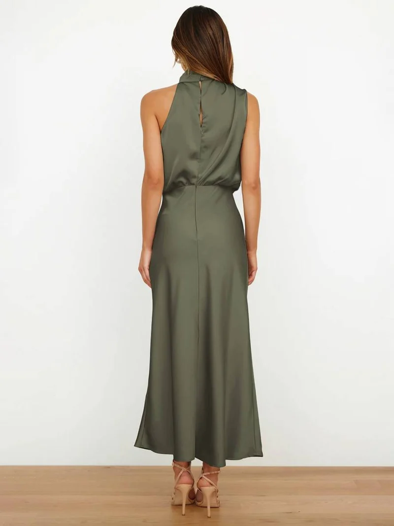 Lange Satin Brautjungfernkleid Unregelmäßiger Rollkragen Halsband Ärmless Elegant Abendkleid für Hochzeit